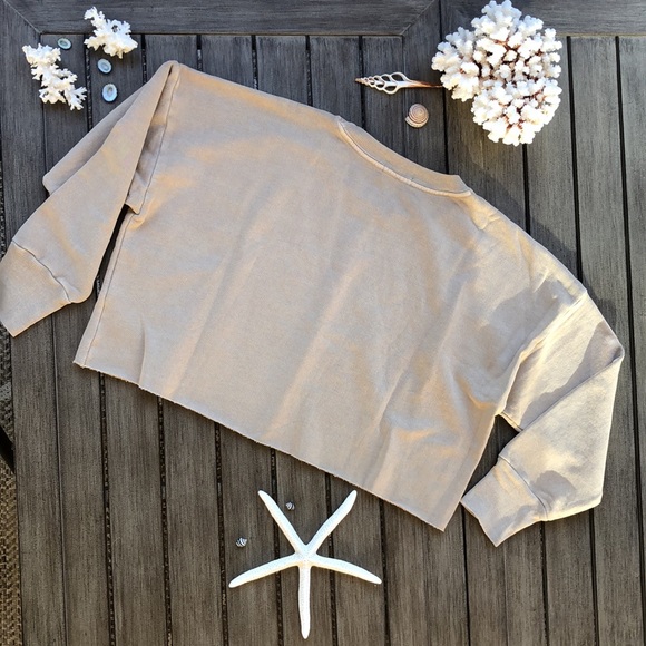 🌴🔆TALENTLESS- CROPPED FRENCH CREW SWEATSHIRT - Picture 11 of 16